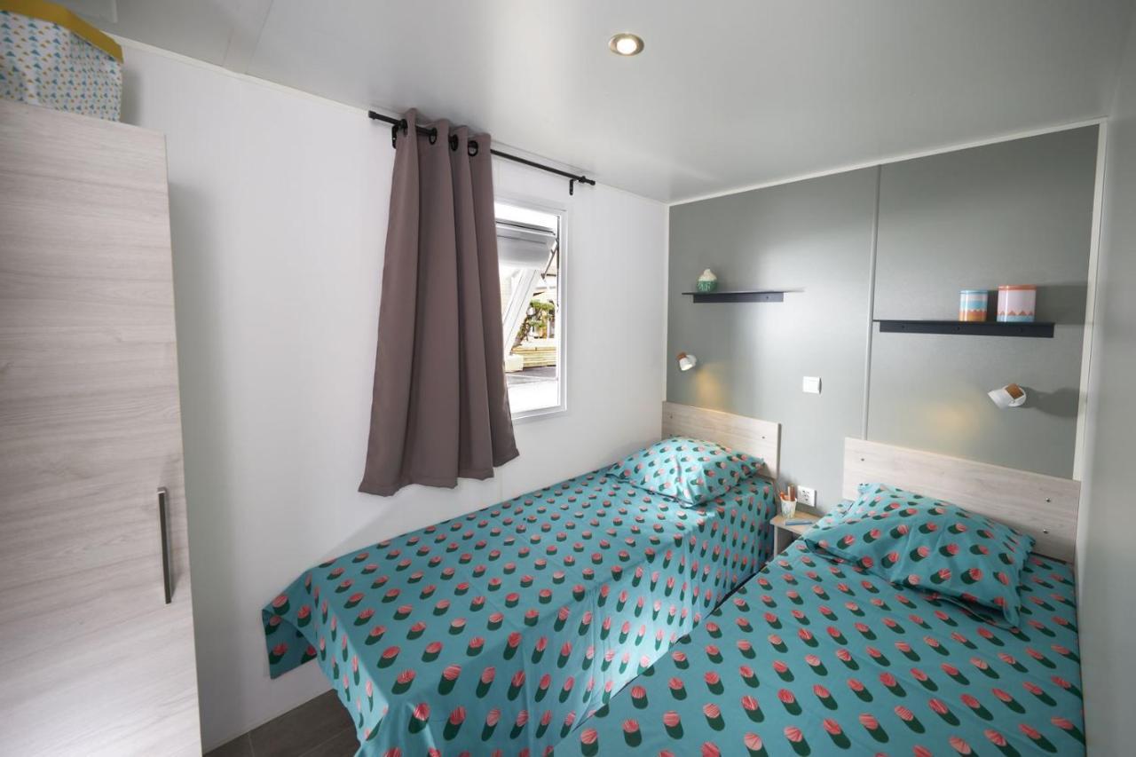 Les Chapelains Hotel Saillans Kültér fotó
